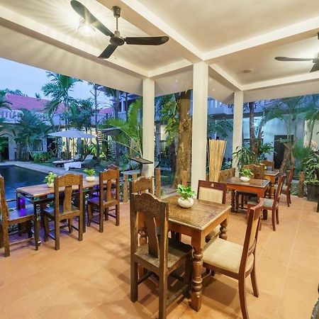 Отель Angkor Magic Tree Boutique Сиемрип Экстерьер фото