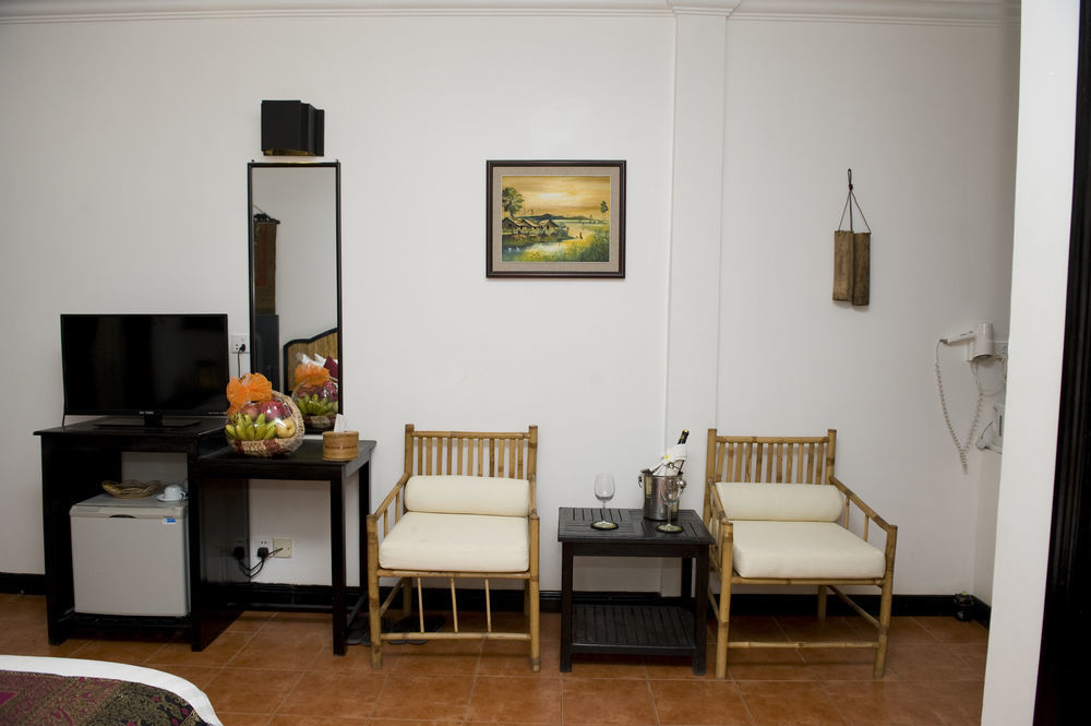 Отель Angkor Magic Tree Boutique Сиемрип Экстерьер фото